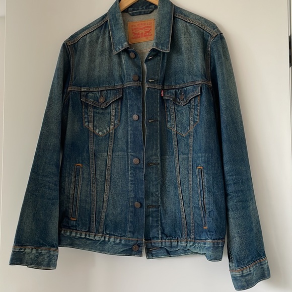 Levi’s blue denim jacket - Picture 3 of 10